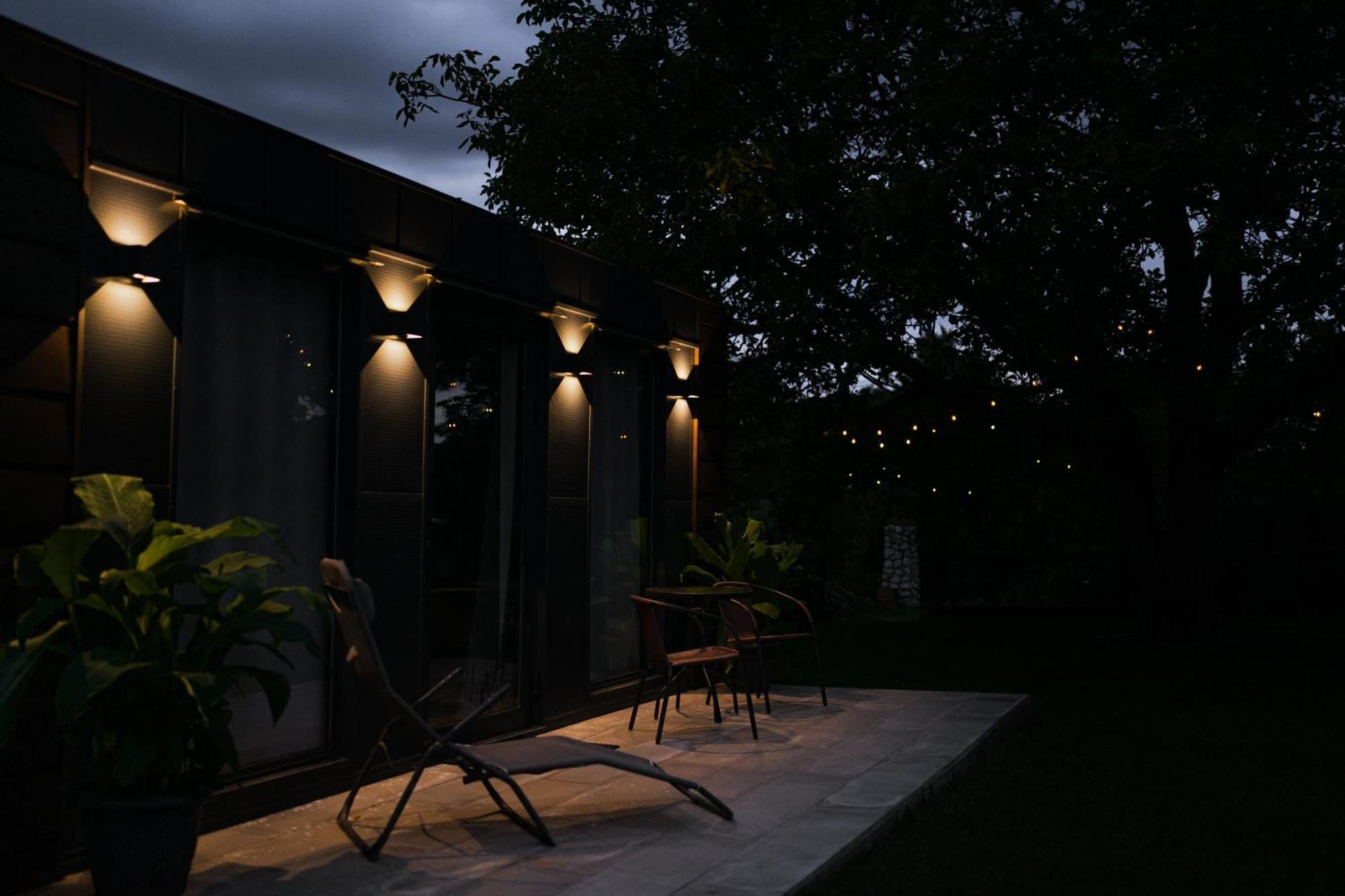 Апартаменты Tiny House Mezi Sklepy Kobyli Экстерьер фото